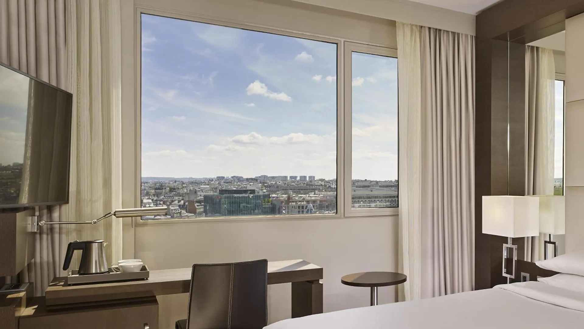 ****  Hyatt Regency Paris Etoile Otel Fransa