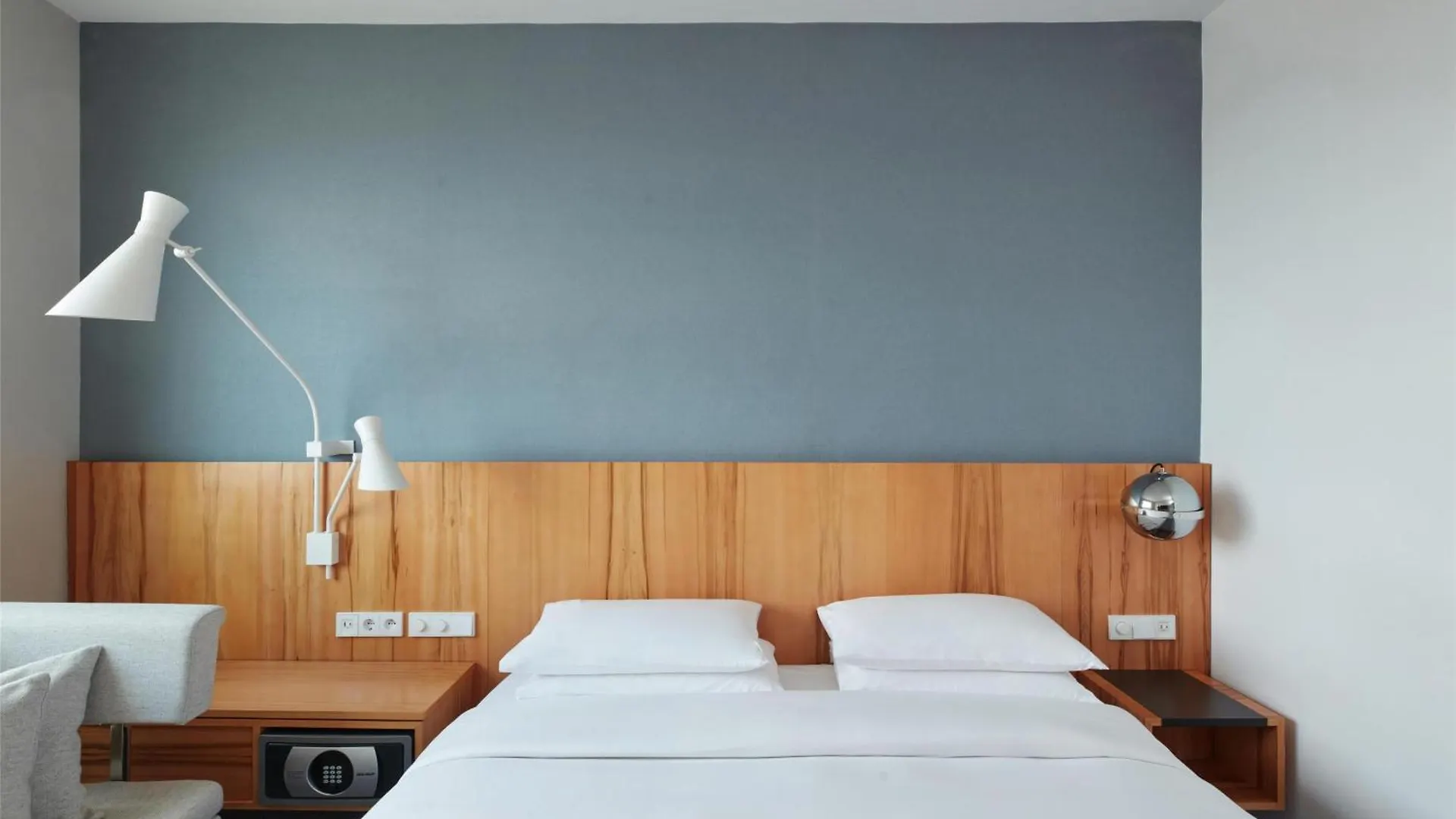 Hyatt Regency Paris Etoile Otel
