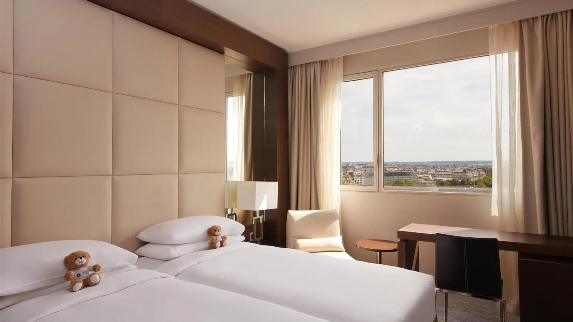 Hyatt Regency Paris Etoile Hotel France