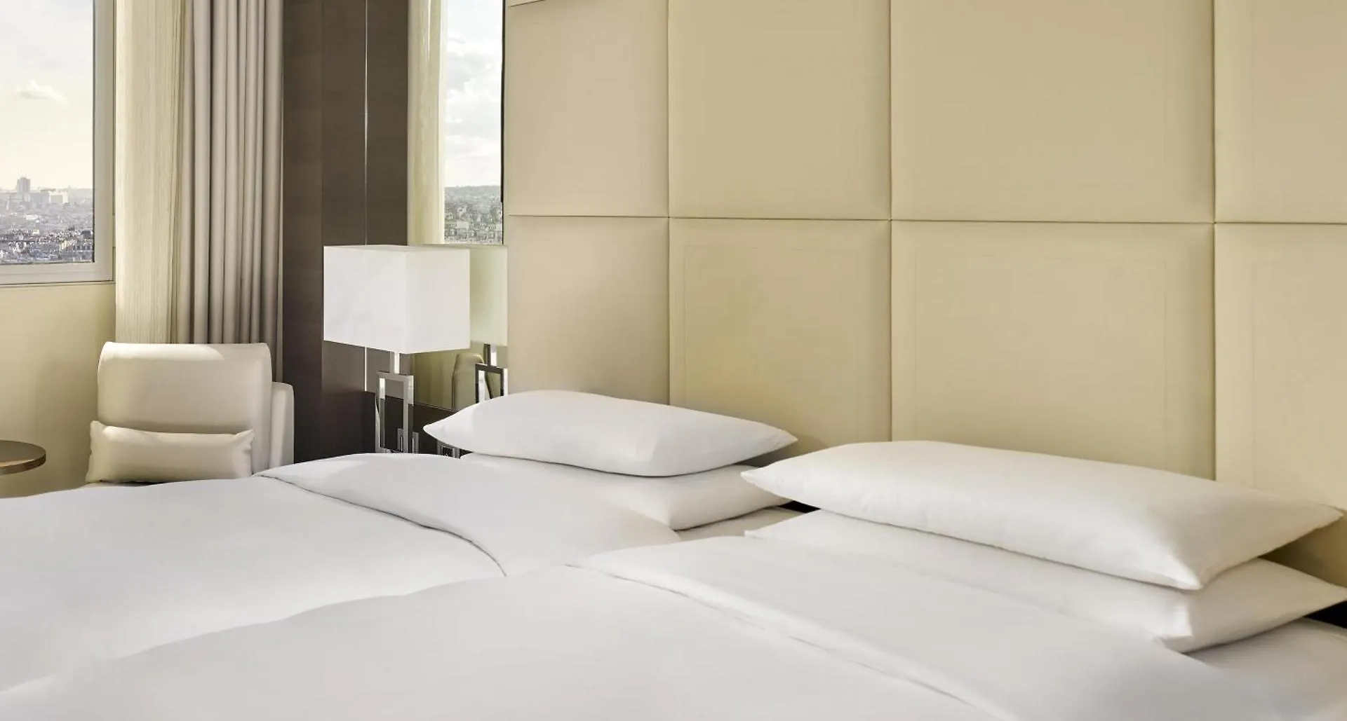 Hyatt Regency Paris Etoile Hotel 4*,  France