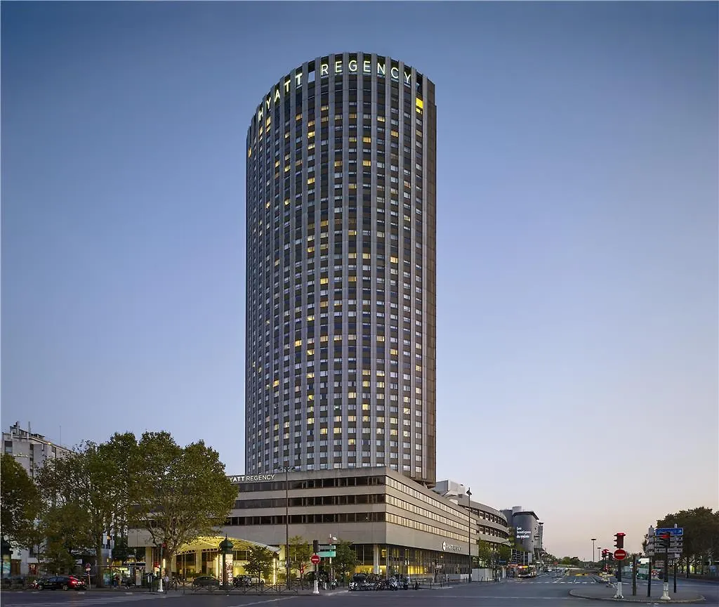 ****  Hotel Hyatt Regency Paris Etoile France
